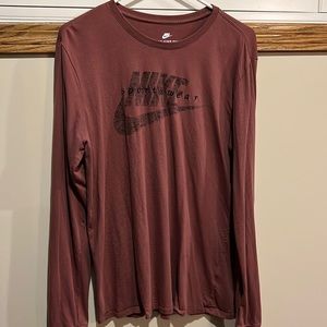 Nike long sleeve shirt